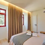 Douro Arda House With Pool & Jacuzzi By Hostwise Apartment Pedorido