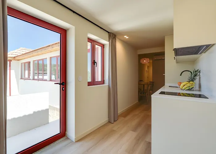 Douro Arda House With Pool & Jacuzzi By Hostwise