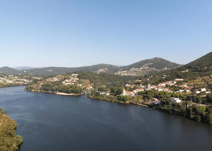 Douro Arda House With Pool & Jacuzzi By Hostwise Apartment Pedorido